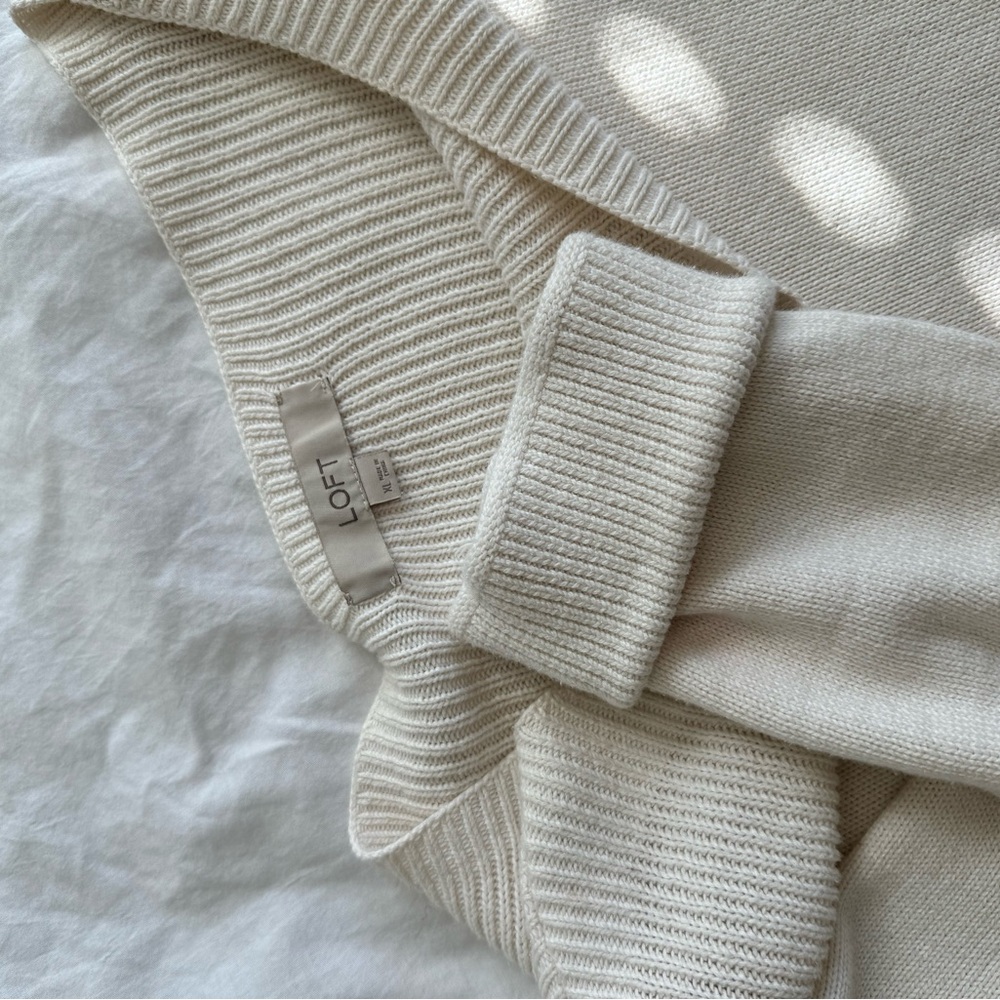 Loft XL Sweater Detail Top